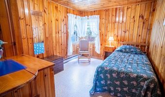 35 Middle Rd, Acton, ME 04001