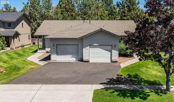 726 NE SAVANNAH Dr, Bend, OR 97701