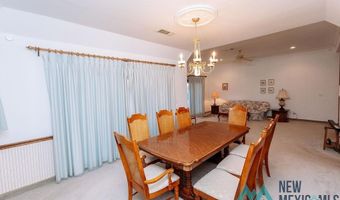 916 Fountain Dr, Carlsbad, NM 88220