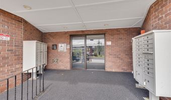 2315 Cromwell Hills Dr 2315, Cromwell, CT 06416