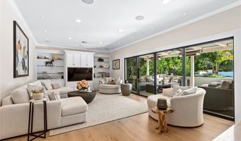 17980 Rancho St, Encino, CA 91316