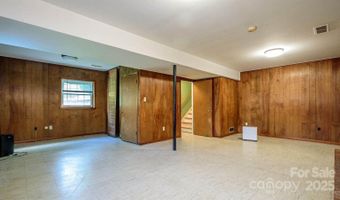 51 Bell Rd, Asheville, NC 28805