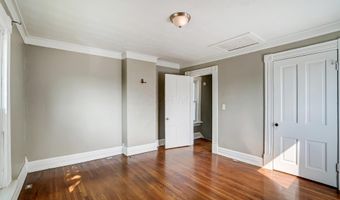 880 Thomas Ave, Columbus, OH 43223