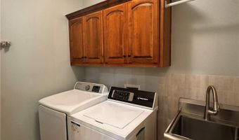 17 Miller Dr, Bella Vista, AR 72715