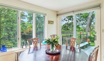 15 S Of Commons Rd, Little Compton, RI 02837