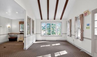 3 HIDDEN Ln, Abington, PA 19001