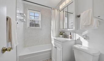 4617 28TH Rd S B, Arlington, VA 22206