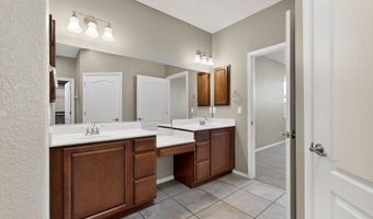 977 Salt Cedar Ct, Bernalillo, NM 87004