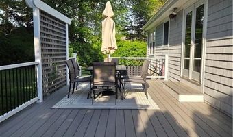 46 Steamboat St, Jamestown, RI 02835