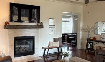 1401 Glasier Dr, Carlsbad, NM 88220