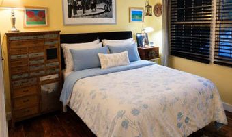 75 Idlebrook Ln, Aberdeen, NJ 07747