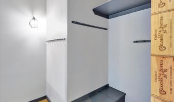 1 Steele St, Burlington, VT 05401