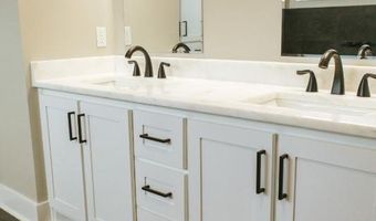 889 Mallard Lk, Baldwyn, MS 38824