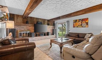 5122 Elizabeth Ln, Almont, MI 48003