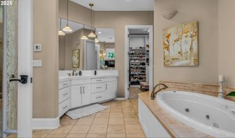 4075 NW CAMALA Dr, Albany, OR 97321