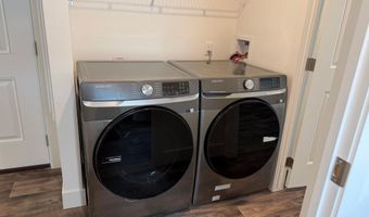 1611 6th Ave E A4, Alexandria, MN 56308