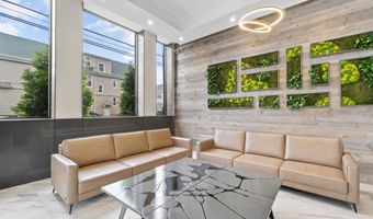 662 AVENUE C 201, Bayonne, NJ 07002