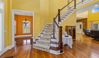 1801 N Dewey St, Auburn, IN 46706