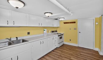 14 Fletcher Rd, Albany, NY 12203