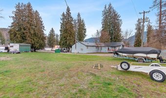 517 N Stephen St, Clark Fork, ID 83811