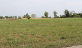 Smith Dr, Auburn, IN 46706