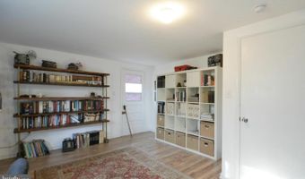 3806 SULGRAVE Dr, Alexandria, VA 22309