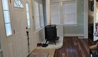 216 Marlin Rd, Absecon, NJ 08201