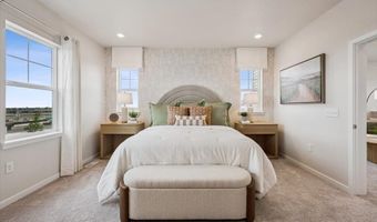 22529 E 47th Dr, Aurora, CO 80019