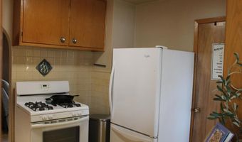 1802 10th Pl NE, Austin, MN 55912