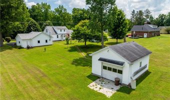 8463 Schubert Ave NE, Alliance, OH 44601
