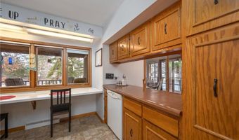 607 Cross Ave S, Amery, WI 54001