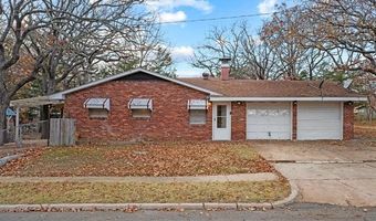 104 Laurel Pl, Bartlesville, OK 74003