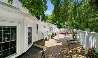 376 Main St 4, Amesbury, MA 01913
