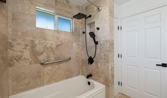 20 Halili Ln 2A, Kihei, HI 96753
