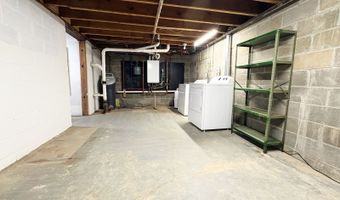7 Cable Ln, Athens, OH 45701