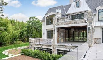 19 Rio Vista Dr, Alpine, NJ 07620