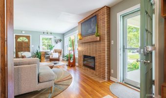 47 Sunnyside Dr, Athens, OH 45701