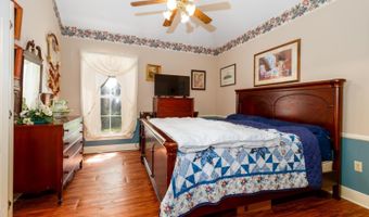 11918 Spring Meadow Dr, Baton Rouge, LA 70818