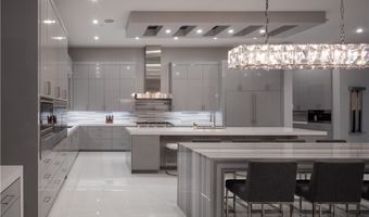 19 Flying Cloud Ln, Las Vegas, NV 89135