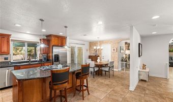 19082 Tecumseh Rd, Apple Valley, CA 92307