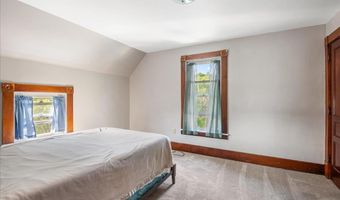 23 Beacon St, Barre, VT 05641