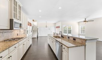 41636 MATTINGLY Dr, Aldie, VA 20105