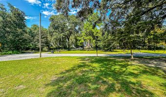 1716 Lafayette St, Beaufort, SC 29902