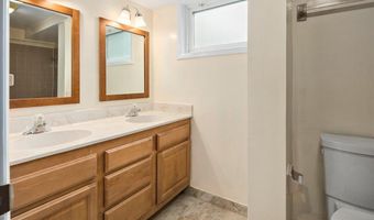 9026 MCNAIR Dr, Alexandria, VA 22309
