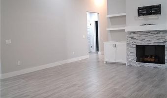 1971 Edgewood Rd, Bentonville, AR 72713