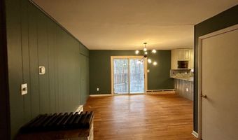 7257 Beechwood Dr, Athens, OH 45701