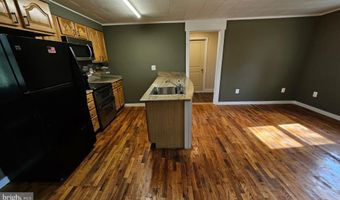 136 N PIONEER Ln, Augusta, WV 26704