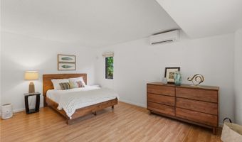 46-393 Nahewai St, Kaneohe, HI 96744