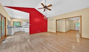 1074 Boone Woods Trl, Augusta, MO 63332