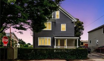 23 Vernon Ave 1, Newport, RI 02840